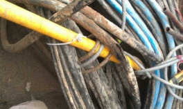 儀器測試現(xiàn)場